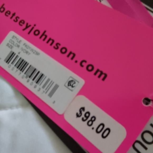 BETSEY JOHNSON BLOUSON WHITE MAXI DRESS NWT! - Picture 8 of 14